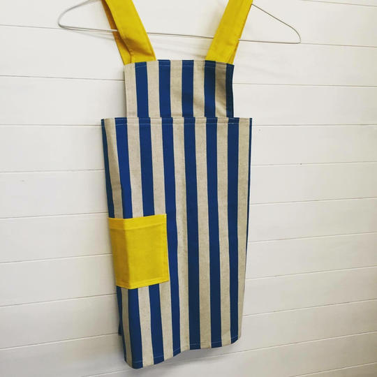 プレイフルガーデン特製こどもエプロンLサイズ＋ステッカー＋60分招待券