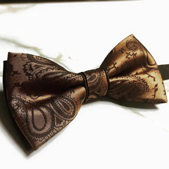 【60%off！30枚限定】ネクタイを蝶ネクタイ（ピアネスタイ）にリメイク！