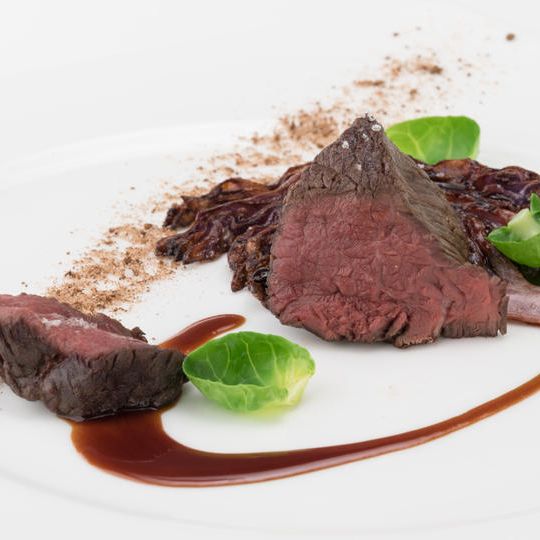 記念日にフランス料理を食べながら想いを伝えるサプライズをプロデュース！