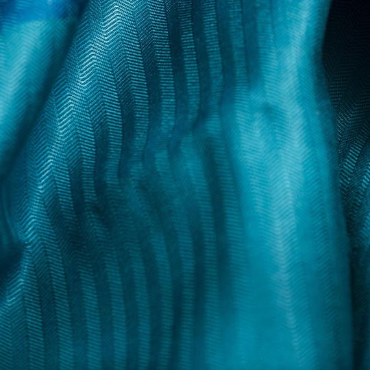 【先行予約】ヘリンボーン（杉綾織）ネイビーストール