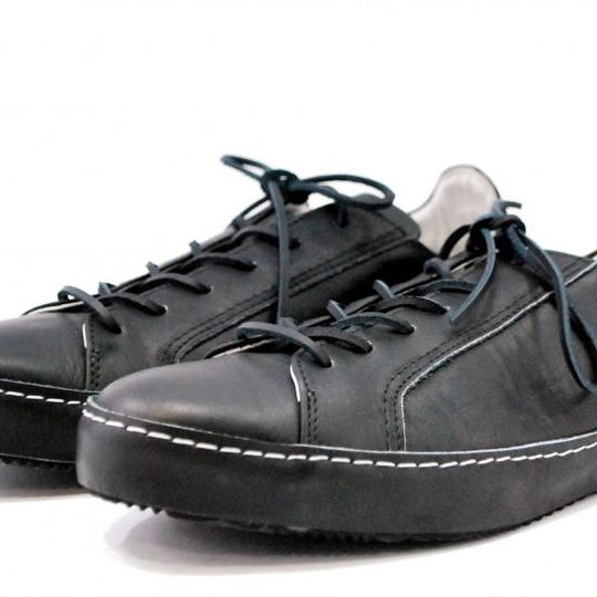 【クラウドファンディング限定10％OFF】「seesaw」外羽根スニーカー1足　26,244円コース