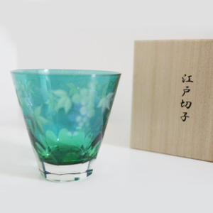 内外彫ロックグラス　葡萄切子　エメラルド　 桐箱入り