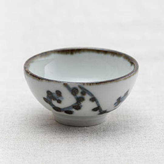 半泥子廣永窯 『染付多幸唐草深盃』