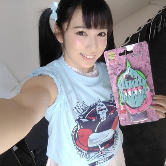 【筋肉アイドル 才木玲佳プロデュース！】直筆サイン入り生写真付スマホケース ロビンマスクvsアトランティス