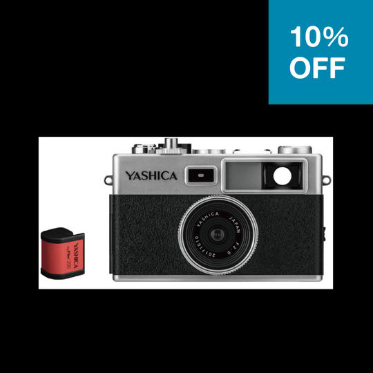 【10％OFF】YASHICA Y35 with digiFilm200