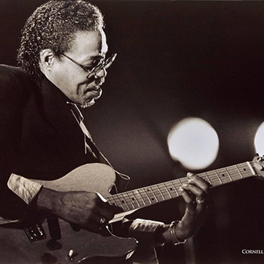 E.限定1点!【Bの全ての権利】& コーネル・デュプリーのオープニングステージスペシャル写真パネル