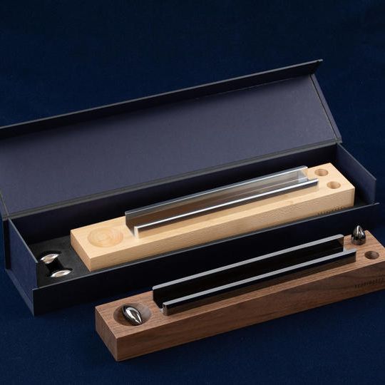 【優待割引15%OFF】GRAVIMORPH 2種類セット　SPINDLE ＆ WOBBLY