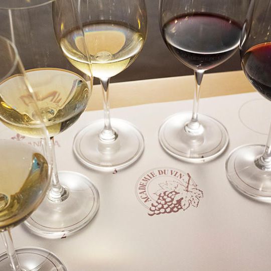 【2月27日(木)19:00 開催】飲んで学べる!ビジネスパーソンのためのワイン講座