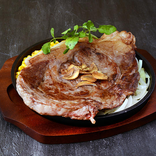 【希少部位】　熟成　肩三角　ステーキ　400g