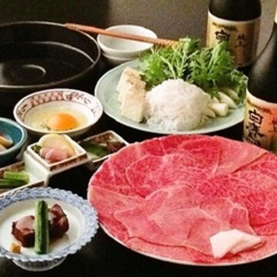 東京一の歴史、和牛すき焼き専門店『伊勢重』ペアディナーお食事券