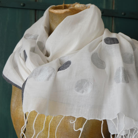 コットンジャムダニ織りストール　水玉2種