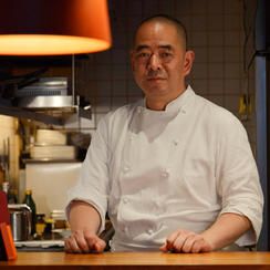 ペアお食事券（おまかせスペシャルコース）ボトルワイン1本付き