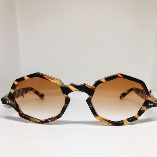 早割 先着30名様 特注サングラス・べっ甲調  おまけ付き