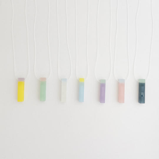 【ご好評につき在庫追加】effe candy "金属を使わない"シリコンネックレス