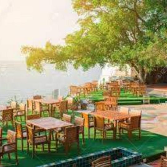 一日限定の復活レストランイベントペアご招待＆相模原市内の閉店飲食店の休眠メニューを惣菜でお届け！