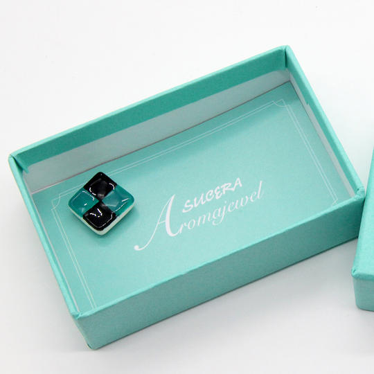 Aromajewel&ネイルアーティストJUJUコラボ商品