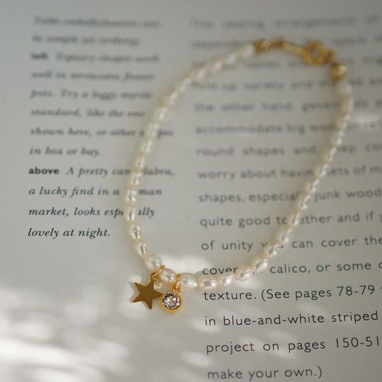 【限定作品追加！】一粒Swarovskiと星　淡水パールブレスレット(クリア)
