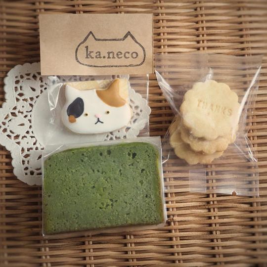 おからが豆１個＊ねこかお１枚＊Thanksクッキー１袋