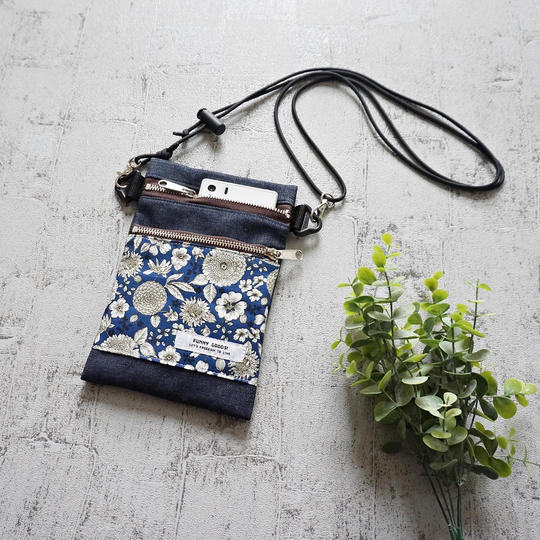 ボディバッグと同じ素材でミニショルダーを作りました！