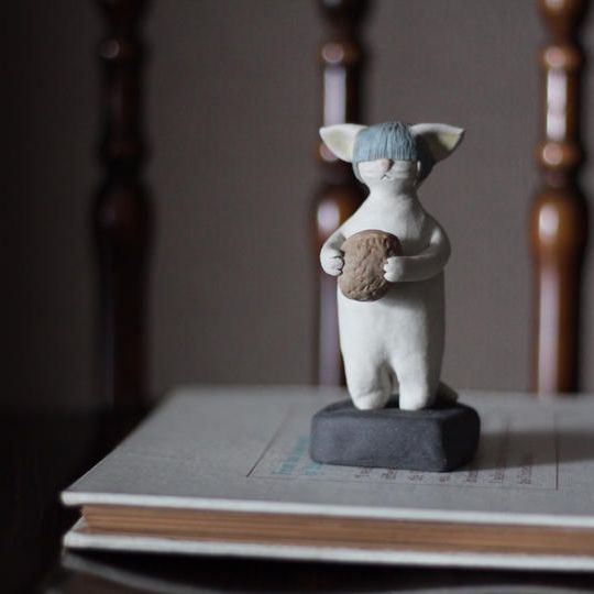 オブジェ「クルミを抱えたアイツ」ご購入特典Noixブックレット付　　＊送料込み