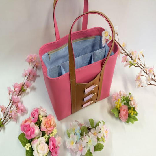 サクラ色子ぶたのお出掛けレザーバック（ピンク）