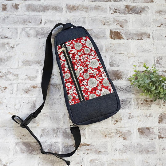 先行限定販売！春デザインの新作ボディバッグ（レッド）