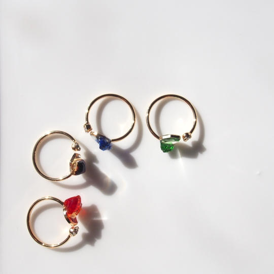 溢れる琉球ガラス リング 【ラウンド型】