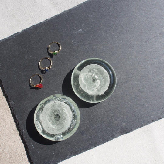 再生ガラスのリングピロー＆溢れる琉球ガラスリング