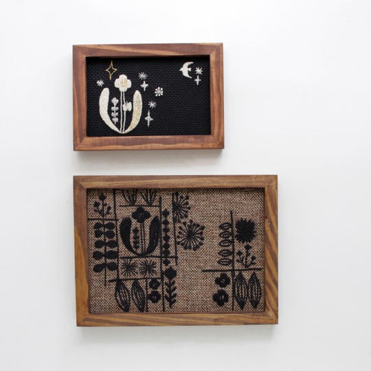 はがきサイズを1つ　＋　A５サイズを１つ。１４種類と６種類から選べます。