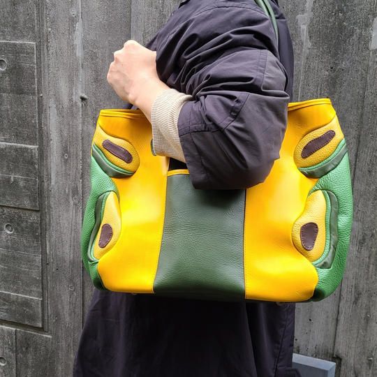 【Creema限定・10％オフ！！】avo.leather totebag