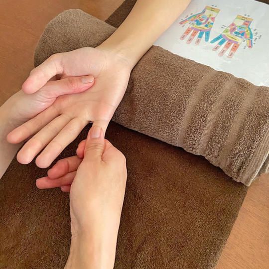 【SOI】出張アロマハンドマッサージ40分