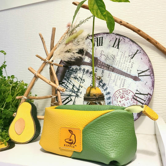 【Creema限定！10％オフ！】avo. leather balloon pouch