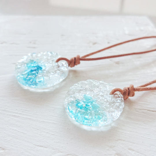 【SPRINGS限定】　新作『まぶりぃ革紐ペンダント』+サンゴに優しい日焼け止め