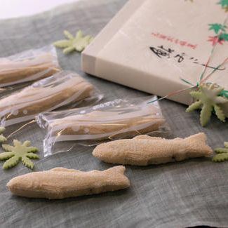 鮎おこし　１０尾入り