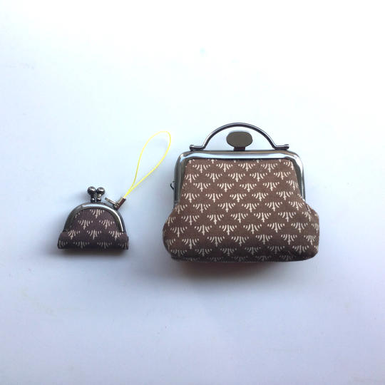 【茶色】染め小紋のがま口財布とミニミニがま口セット