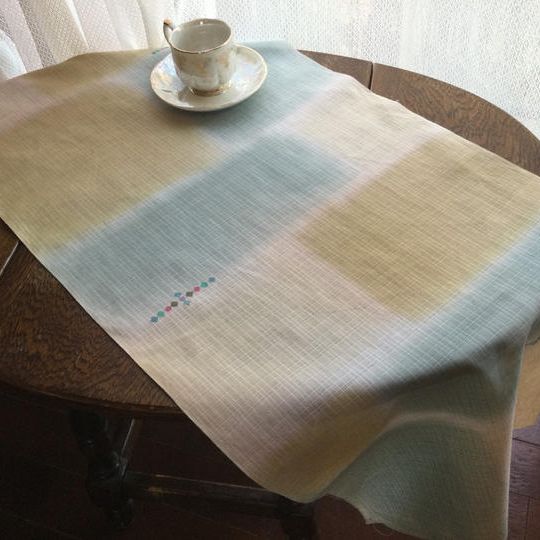 【早期枚数限定】ブロック模様のテーブルセンター、タペストリーの2way