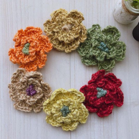 手編みコサージュ(送料無料)