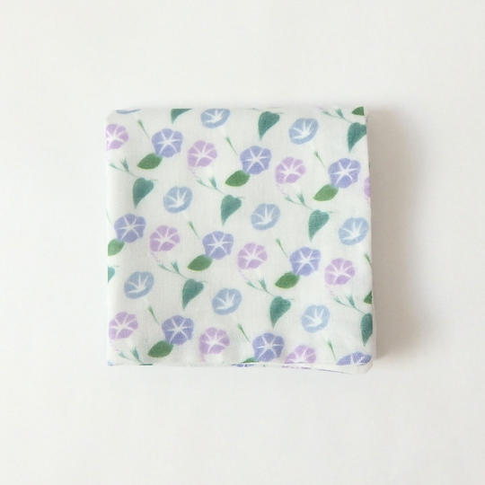 Creema springs限定デザイン、朝顔のガーゼハンカチ
