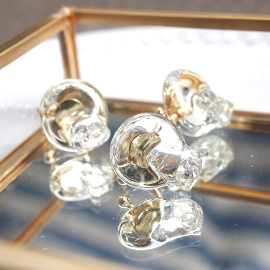 ころんと溢れるクリア　イヤーカフ