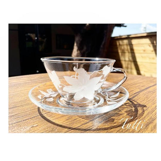 クレマチスのカップ＆ソーサー