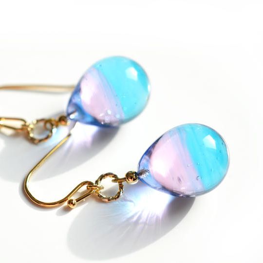 Blue sky&Cherry Blossomsピアス・イヤリング（ゴールドカラー）