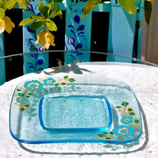 【プロジェクト記念価格】四角ブループレート21.5 ㎝（ターコイズレース薔薇)　数量限定。