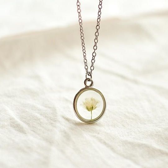 Gypsophilia (baby's breath) silver brass necklace【シルバー】