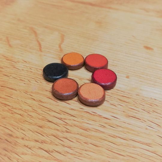 革のマグネット S（small）