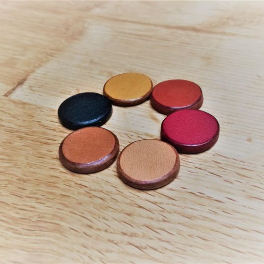 革のマグネット M（small）