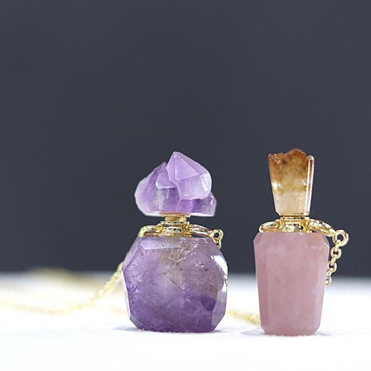 わたしほうせきセレクト 天然石香水瓶ネックレス