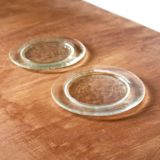 【新商品・早割】リサイクルガラスの丸型プレート ライム(小)　2枚セット