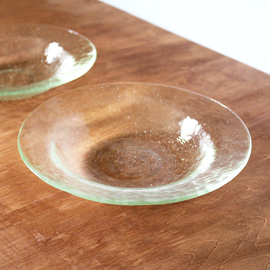 【新商品・早割】リサイクルガラスのボウル型プレート ライム(大)　2枚セット