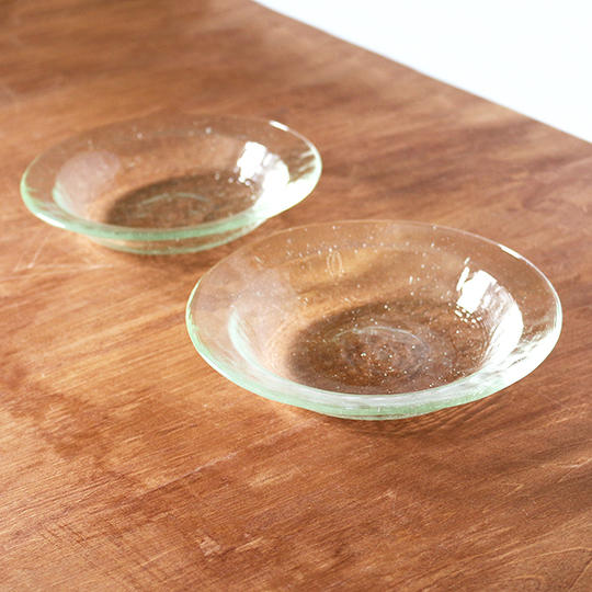 【新商品・早割】リサイクルガラスのボウル型プレート ライム(小)　2枚セット