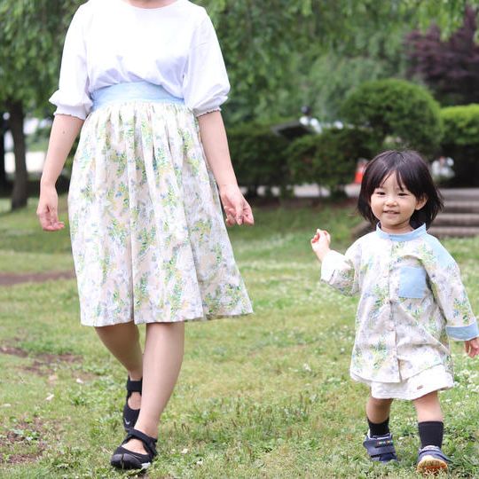 《今回限り！》メッセージ刺繍で彩る　ママとキッズのお揃い服〜花と鳥〜